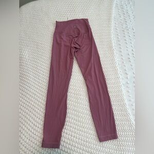 Pink ribbed lululemon leggings 25”